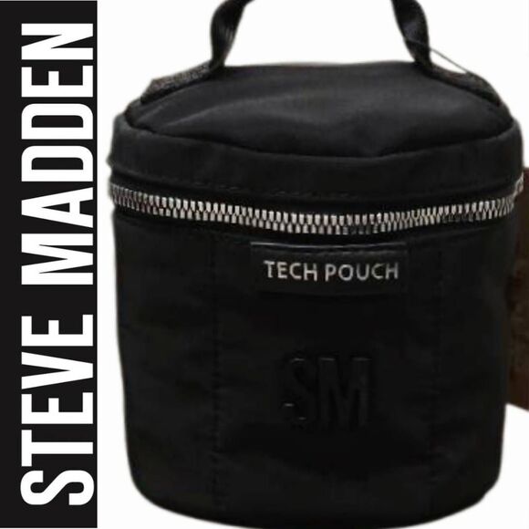 Steve Madden Travel Tech Organizer Pouch- Black - Picture 1 of 9